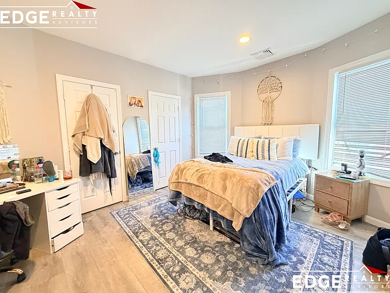 39 Long Ave #2A — Photo 5