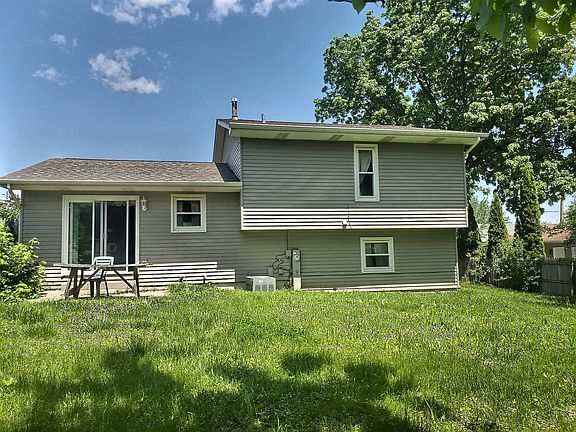 3rd image of 2961 W Vermont Ave