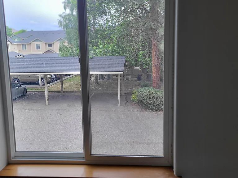 1410 McKittrick St #1 — Photo 35