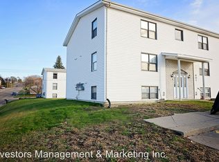 601 Maple St APT 6, Minot, ND 58701
