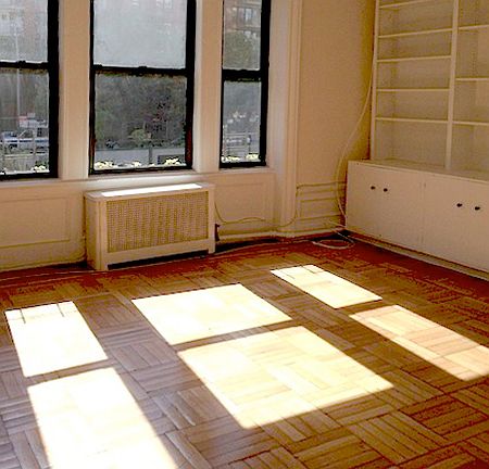 3rd image of 160 W 95th St APT 3C
