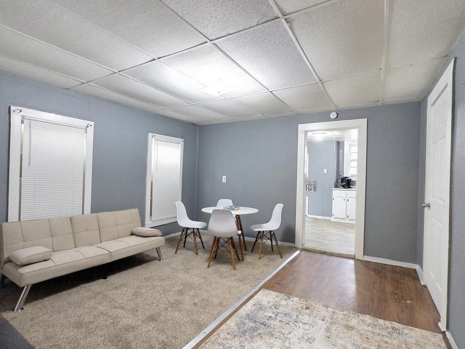 3 bed, 1.0 bath, 992 sqft, $589 — Photo 4