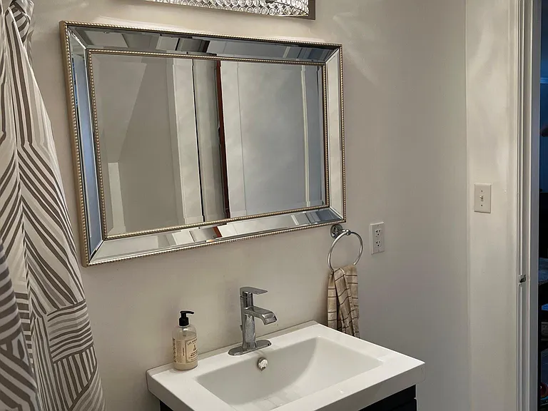 2118 South St — Photo 2