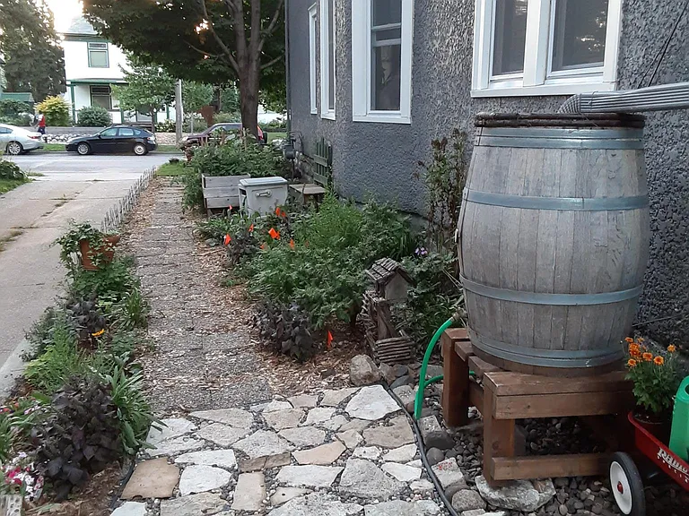 2209 27th Ave S — Photo 18