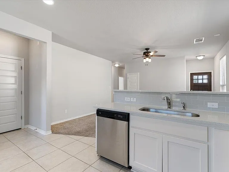 309 Trellis Blvd — Photo 7