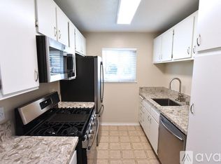 8990 19th St APT 250, Rancho Cucamonga, CA 91701