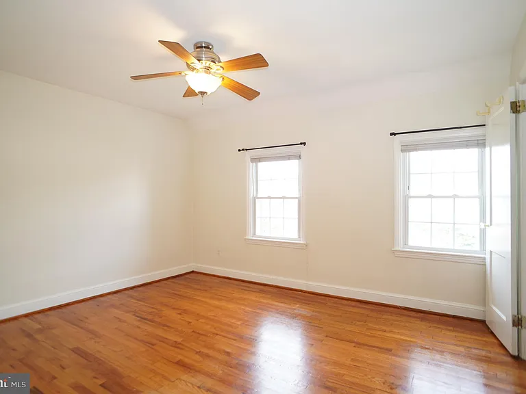 2161 N Brandywine St — Photo 18