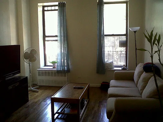 Rented by CNYC Apartments | media 21