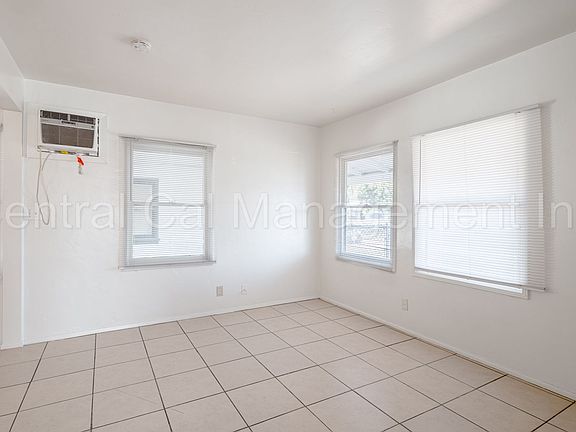 4th image of 1501 Ming Ave APT 1