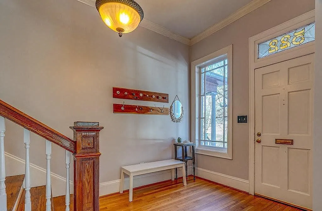522 Woods Ave SW — Photo 4