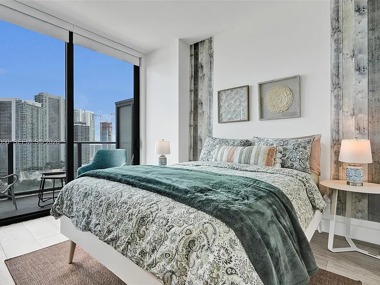 121 NE 34th St #2205 — Photo 38