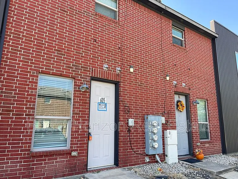 3625 Valley Vista Dr #605 — Photo 2