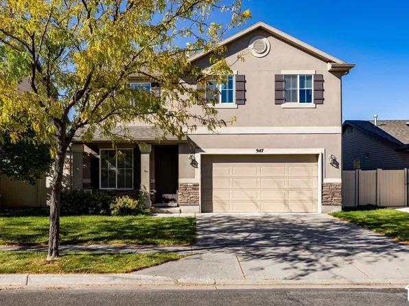947 N Hillingdon Ct W, North Salt Lake, UT 84054