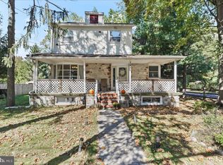 1456 Edge Hill Rd, Abington, PA 19001