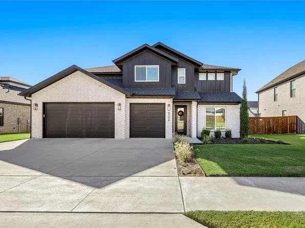 4304 S 87th Pl, Bentonville, AR 72713