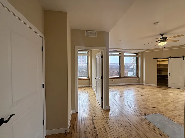 Pioneer Endicott — Photo 187