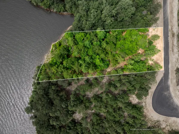 72 Red Wiggler Way, Lumberton, MS 39455
