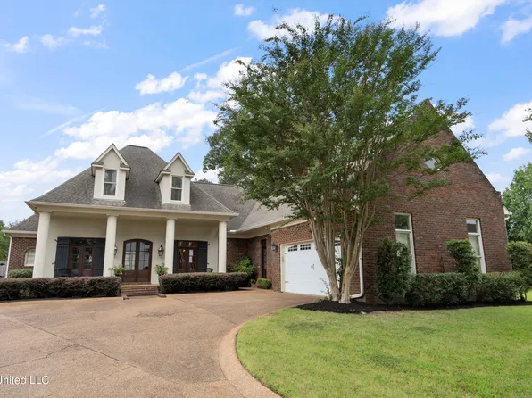 1817 Danas Cv, Hernando, MS 38632