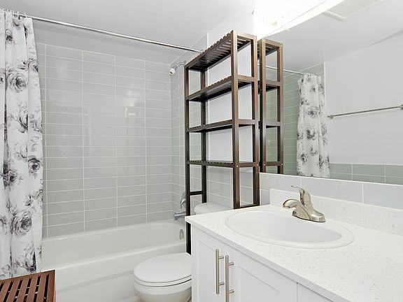 4th image of 5976 Tisdall St #1564882