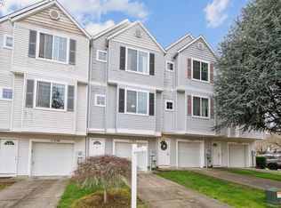 17364 SW Novato Ln, Beaverton, OR