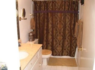 14249 SW 90th Ter, Miami, FL 33186