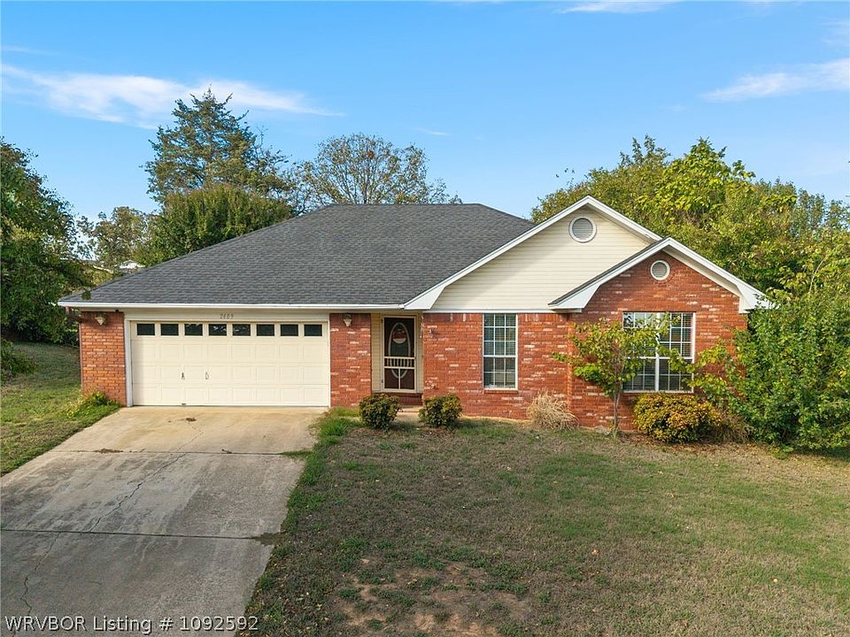 1st image of 2409 Amy St