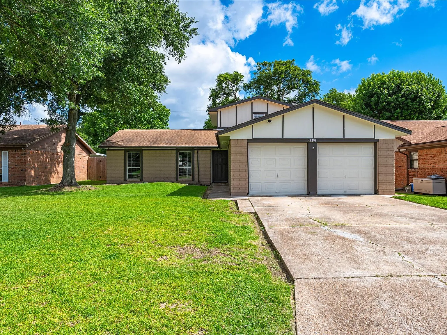 4 bed, 3.0 bath, 2170 sqft, $2,375 — Photo 2