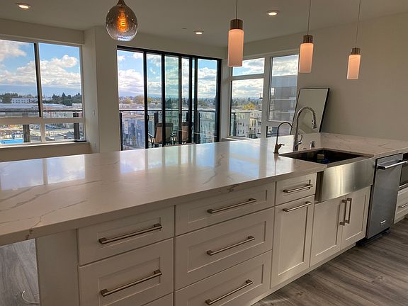 4th image of 3578 Rambla Pl #630