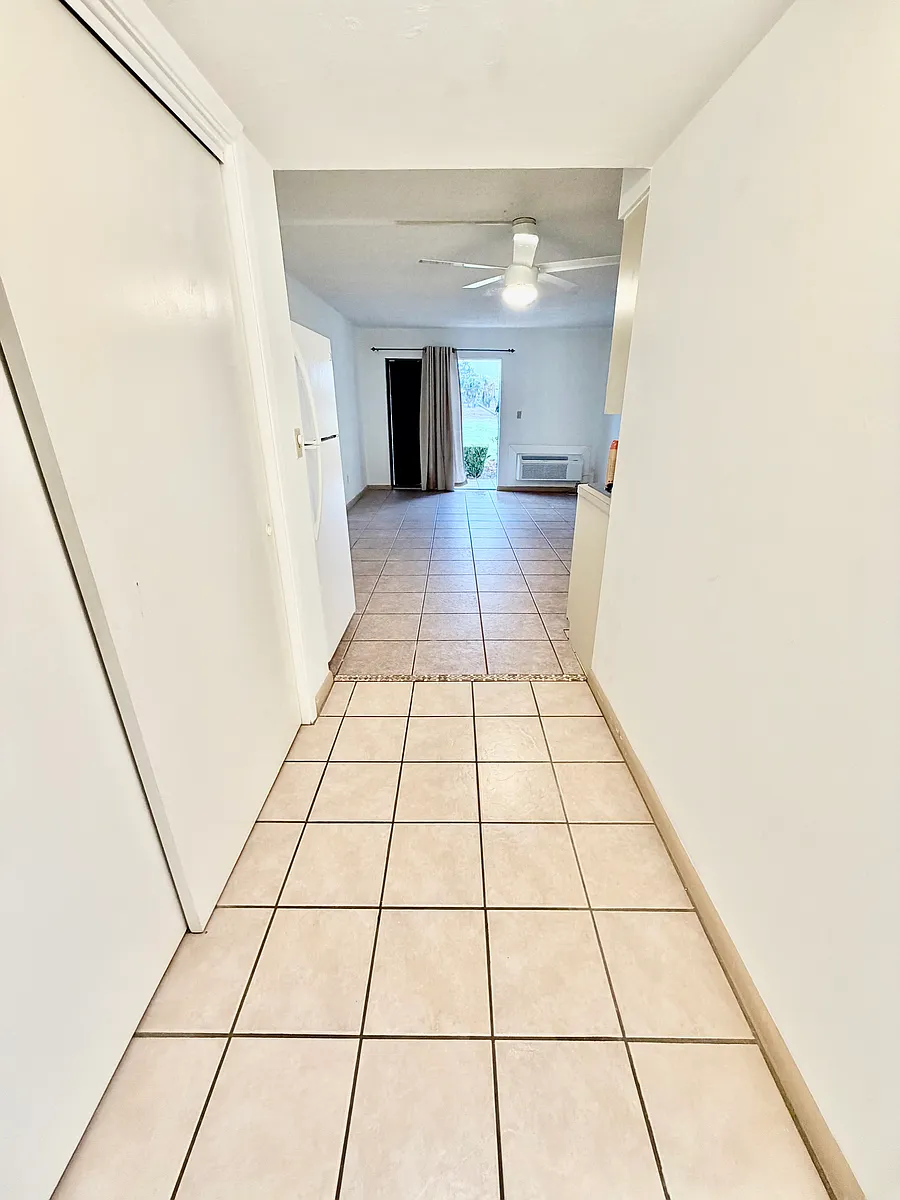 Building Photo - 306 Golf Villas Ct NW #STUDIO