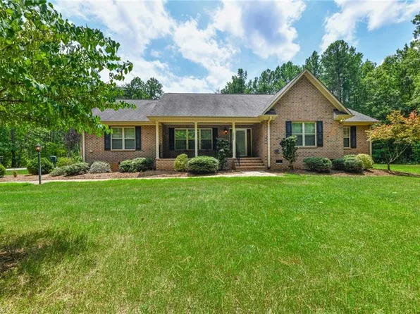 2626 Huffine Mill Rd, Mc Leansville, NC 27301