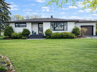 12310 Price Rd, Hebron, IL 60034