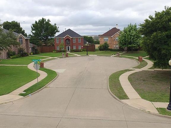 3rd image of 3702 Kelsey Ct