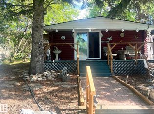 408 4th St, Yellowstone, AB T0E1A0
