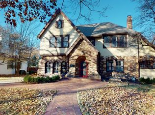 3214 SW 17th St, Topeka, KS 66604