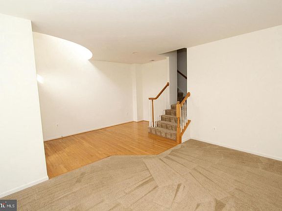 3rd image of 737 Vestal St
