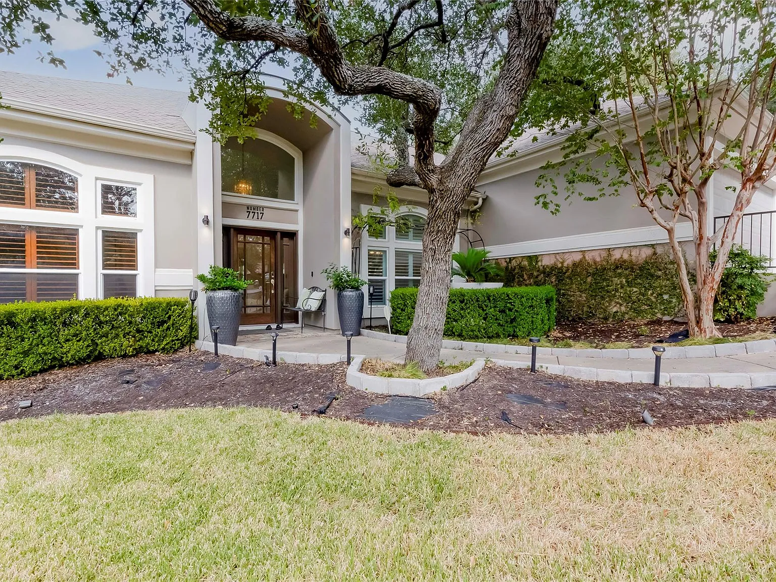 4 bed, 3.0 bath, 3004 sqft, $4,950 — Photo 3
