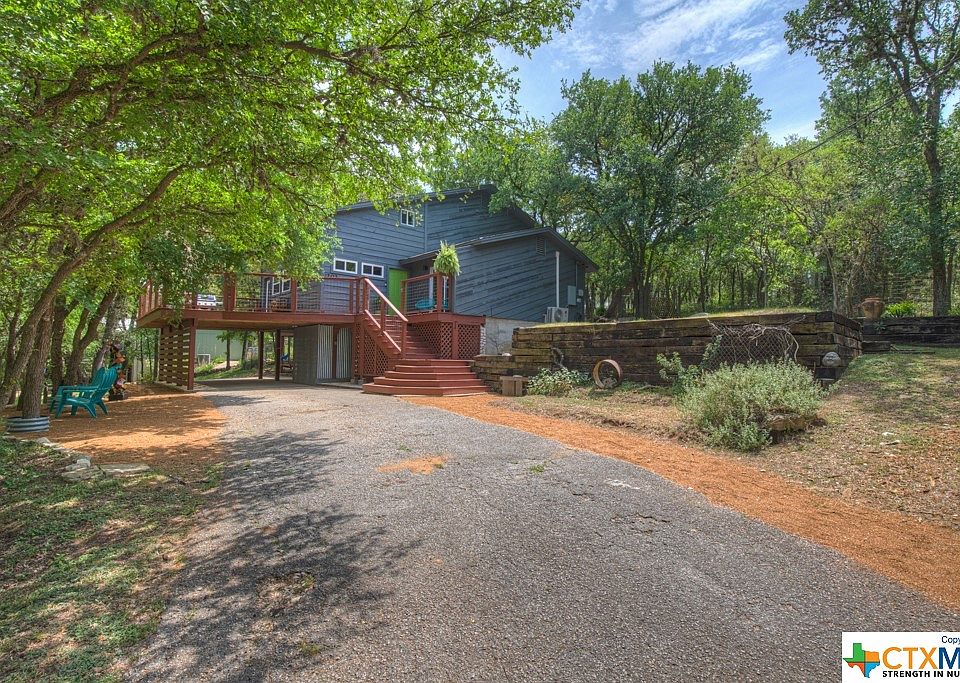 203 W Hillcrest Dr, San Marcos, TX 78666 Zillow