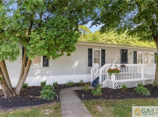 269 Laura Ct, Spotswood, NJ 08884