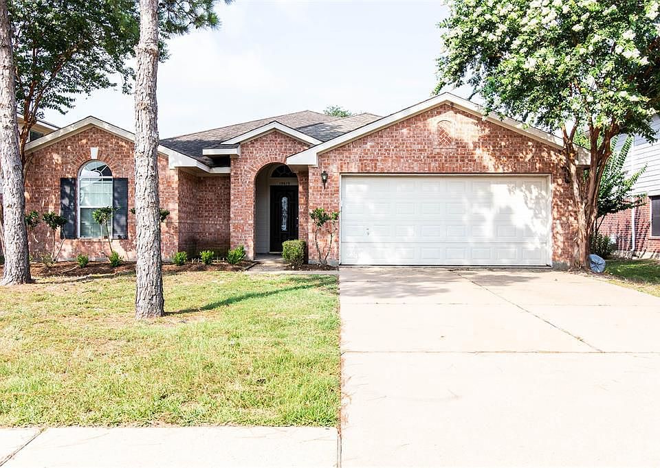 1st image of 19619 Nara Vista Dr