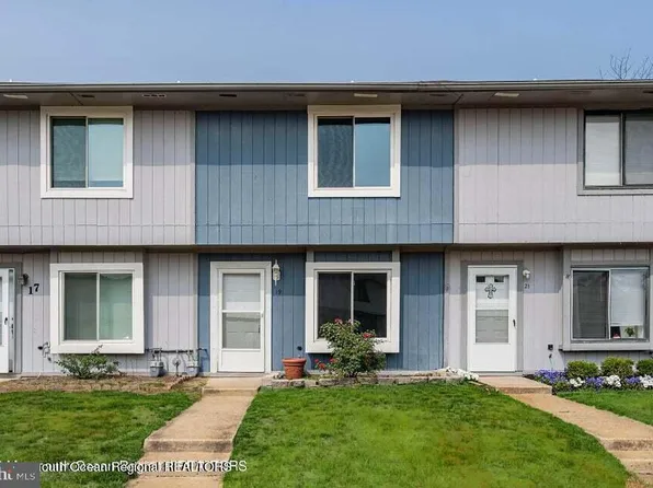 19 Creek Rd, Brick, NJ 08724