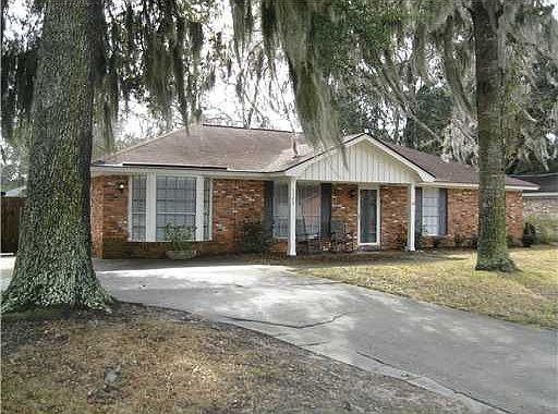 2nd image of 1122 Cobb Rd