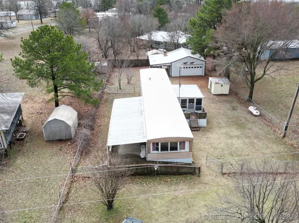 429762 E 1147th Rd, Porum, OK 74455