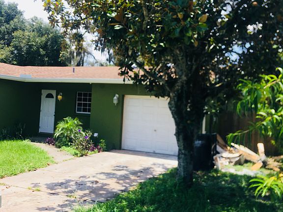 3rd image of 7317 Willow Park Dr