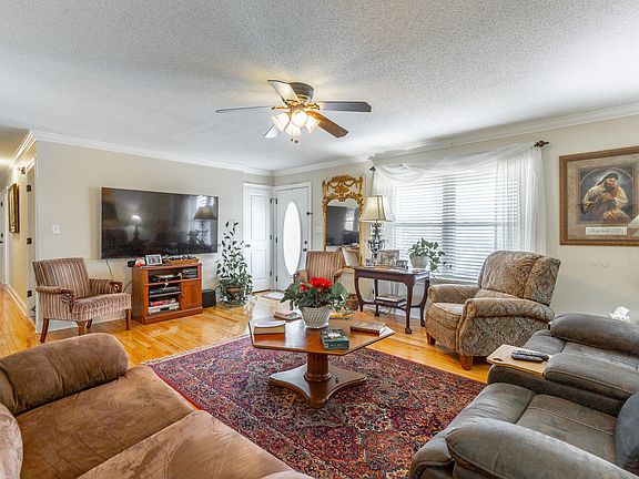 23rd image of 10245 Snow Hill Rd