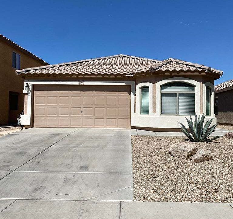 1st image of 39974 W Thornberry Ln