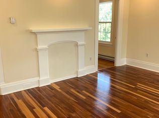 8 Bridge St #206, New Hartford, CT 06057