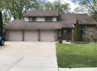 103 Hidden Meadow Rd, Apple Valley, MN 55124