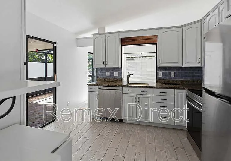 4567 Brook Dr — Photo 1