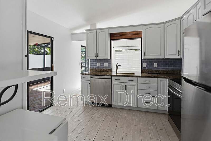 1st image of 4567 Brook Dr