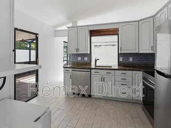 4567 Brook Dr, West Palm Beach, FL 33417